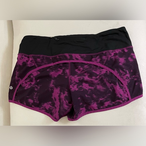Lululemon Run Times Lined Shorts Plum Black Color Size 8 - Picture 4 of 8